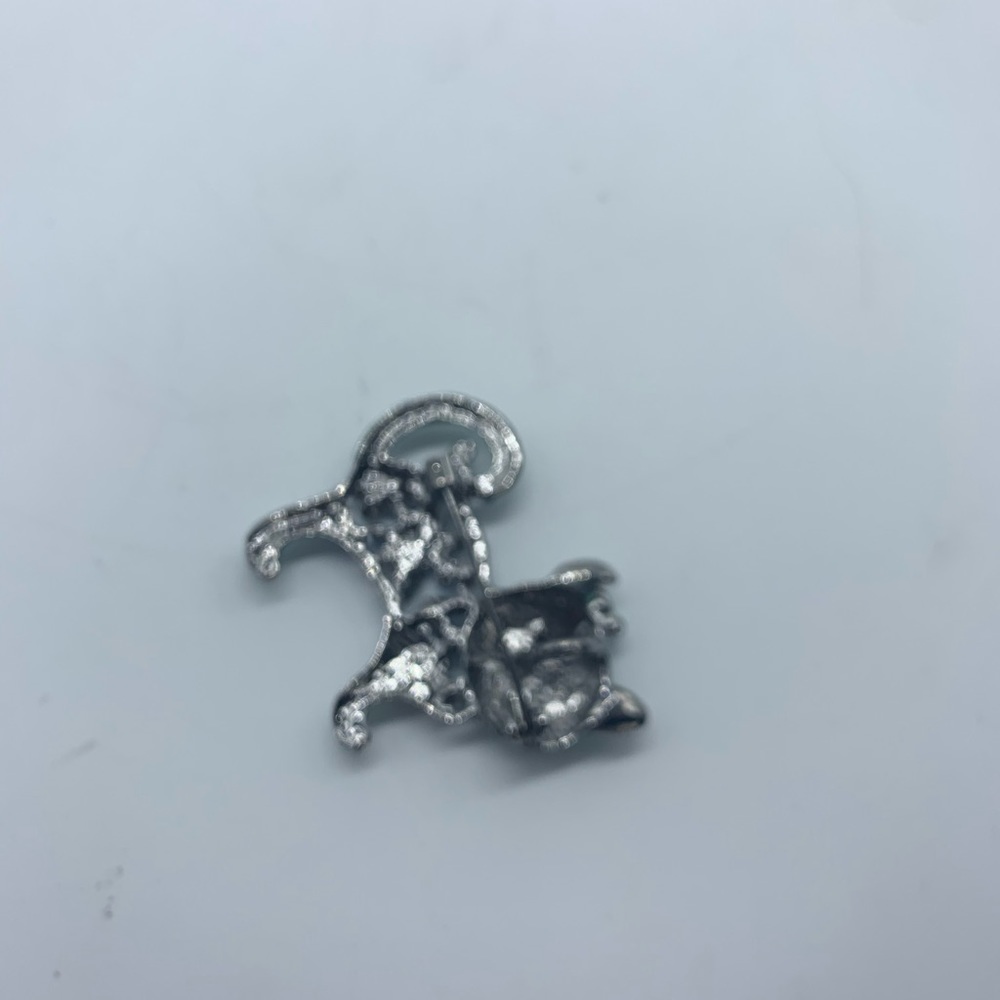 NEW green with blue crystals & flowers cat brooch - Picture 15 of 16